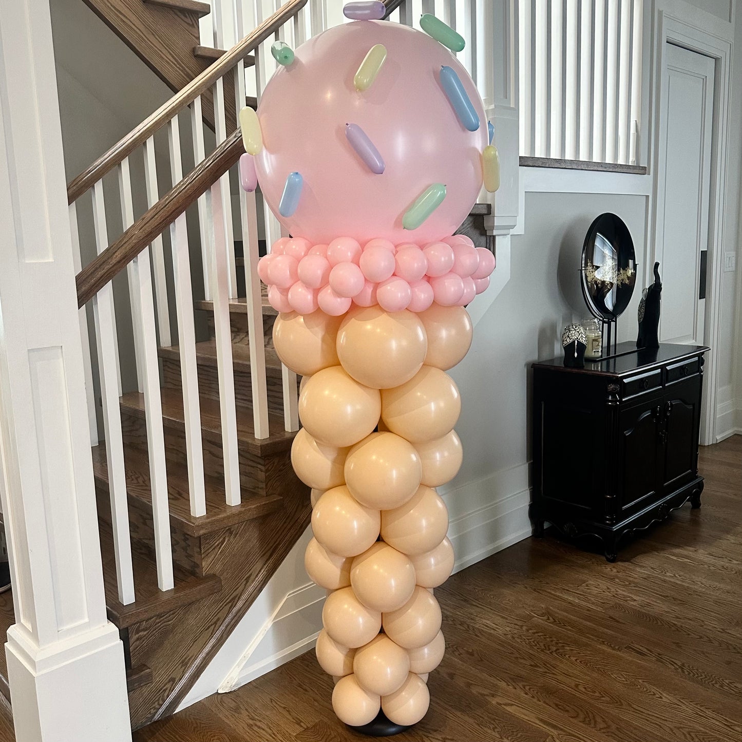 ICE CREAM ARRANGEMENT