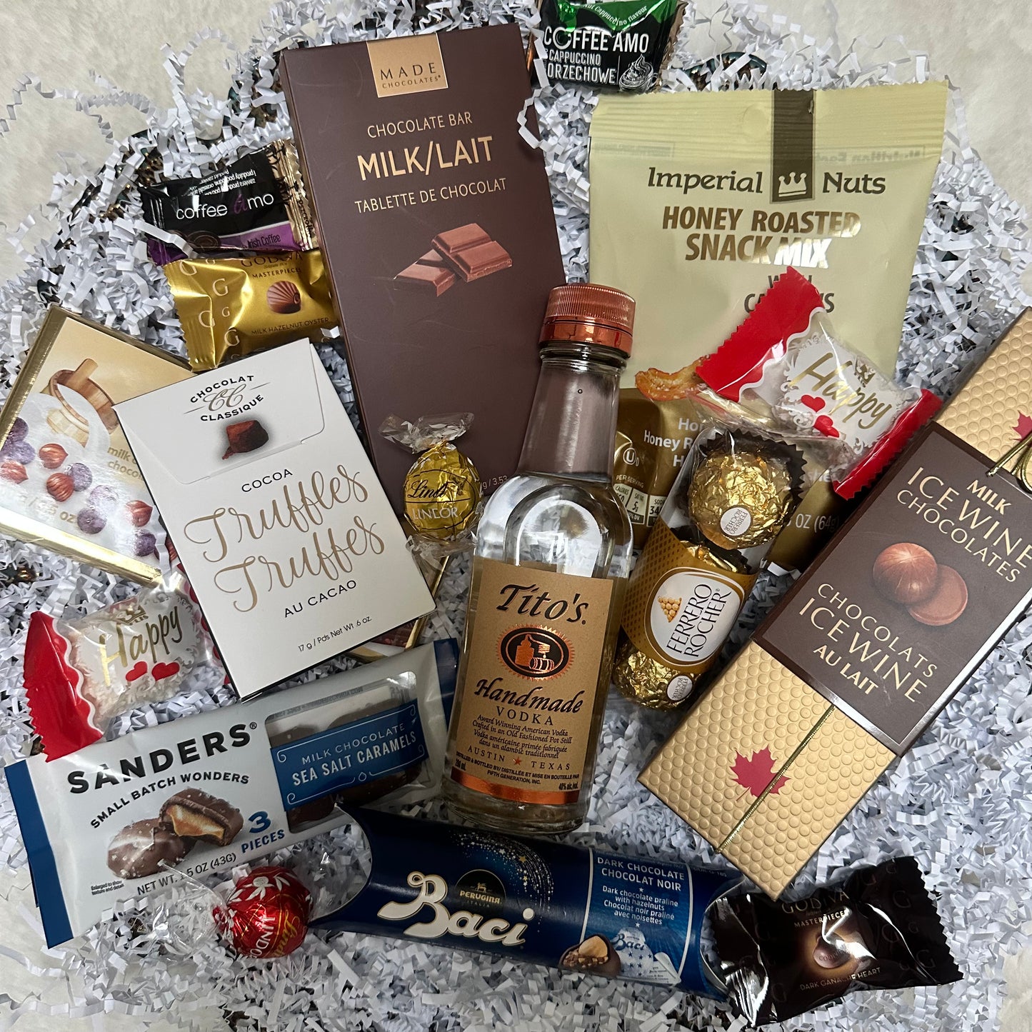 CHOCOLATE/NUTS & TITO'S VODKA 200ML