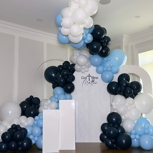 WHITE ACRYLIC PLINTH 32"