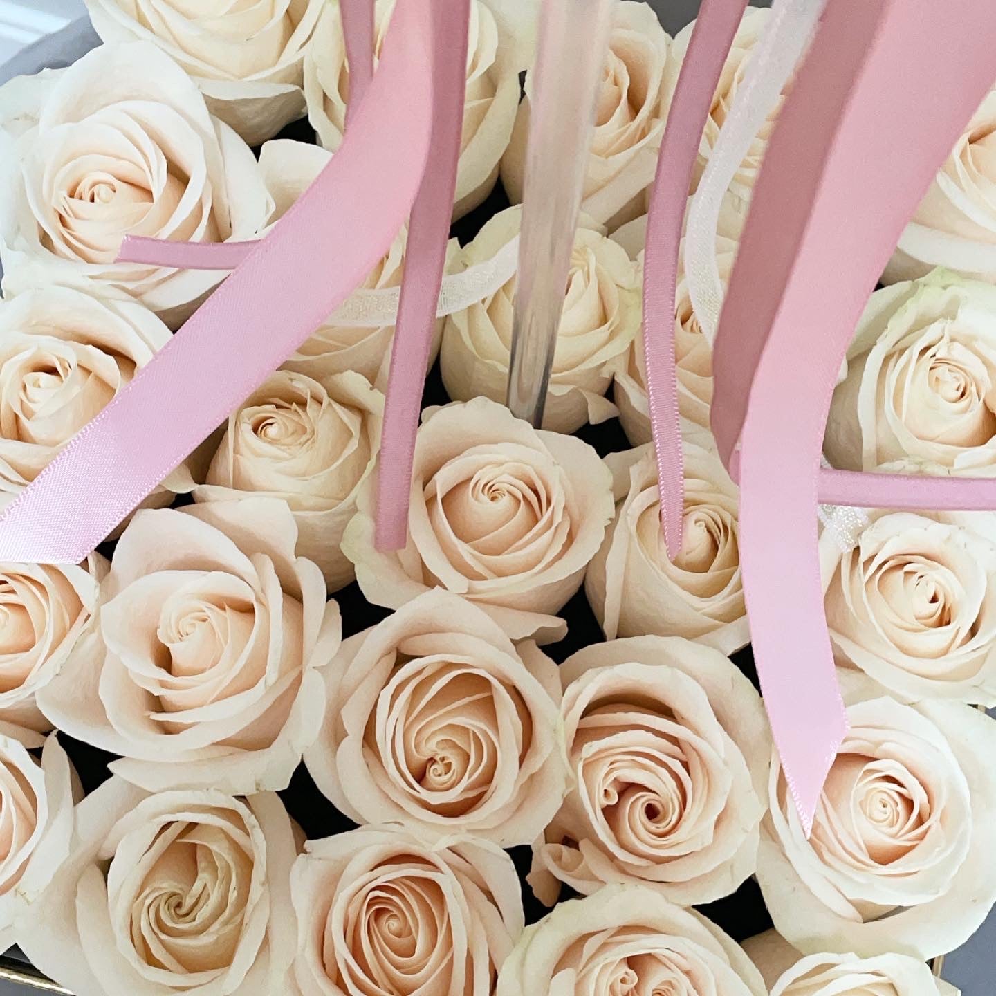 MOTHER'S DAY SQUARE ROSE BOX