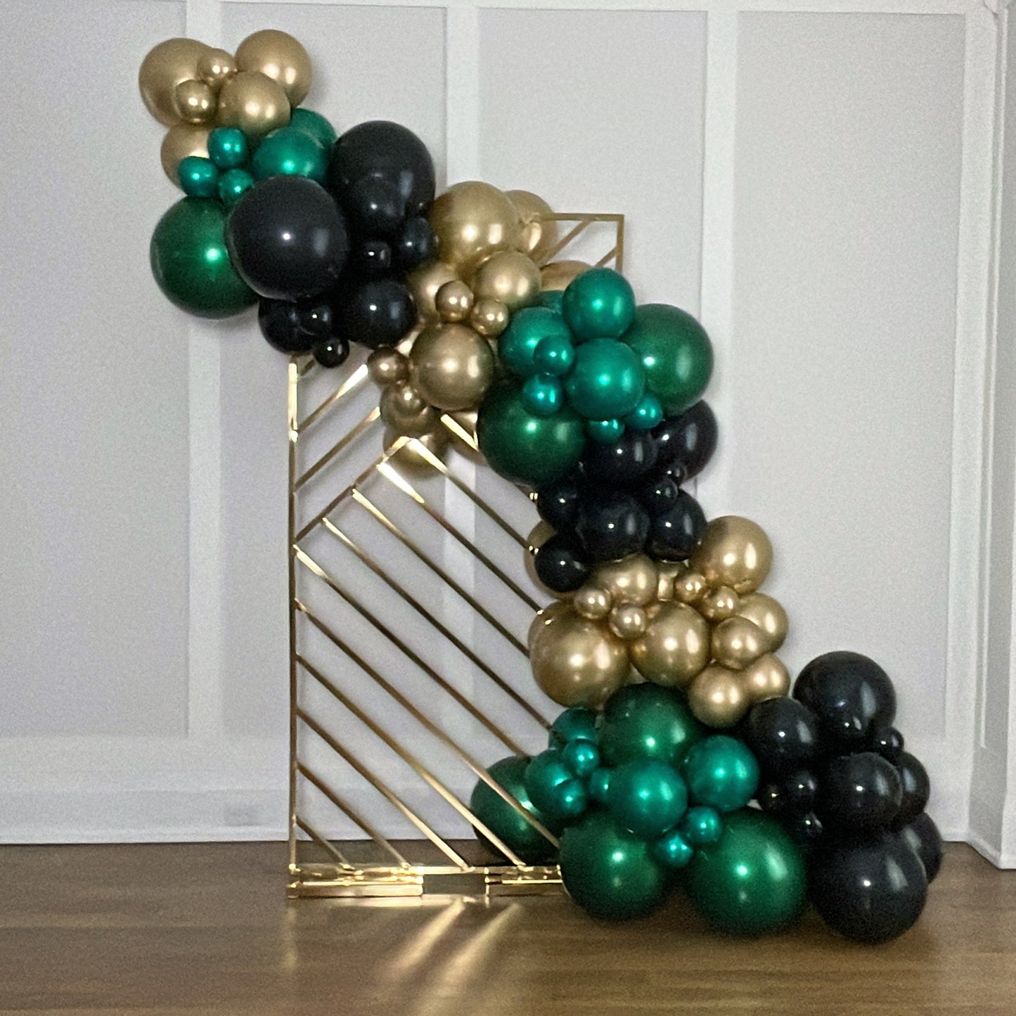 ZISA BACKDROP AND GARLAND STARTING AT $525