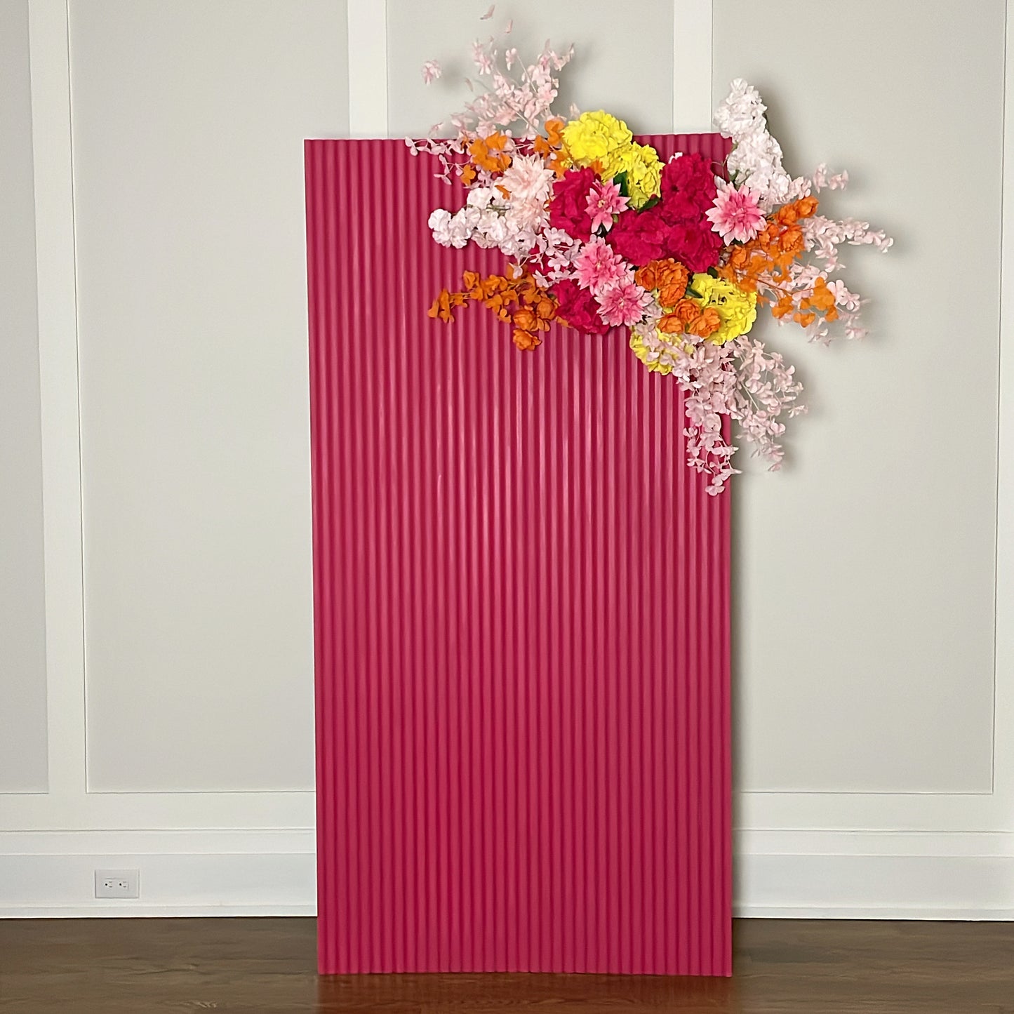RECTANGLE RIPPLE BACKDROP AND FLORAL STARTING AT $300