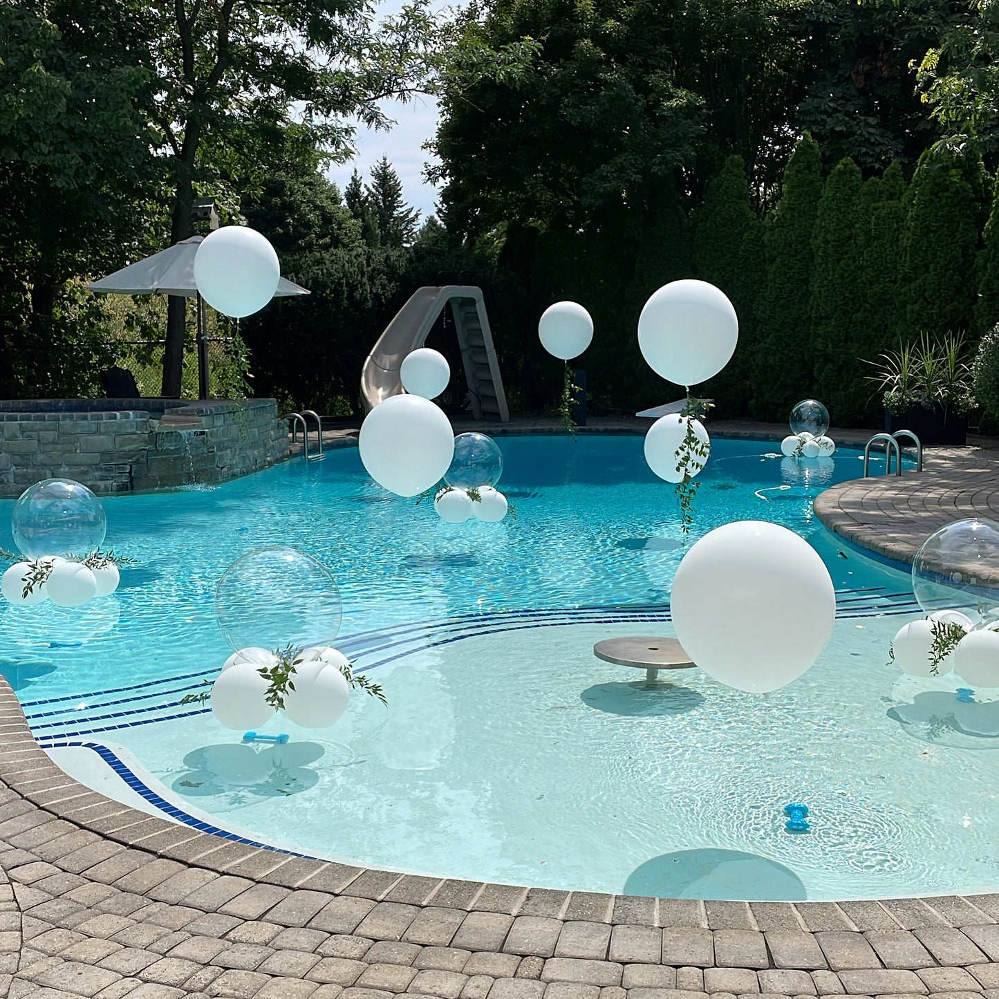 POOL BALLOONS - FLOATERS