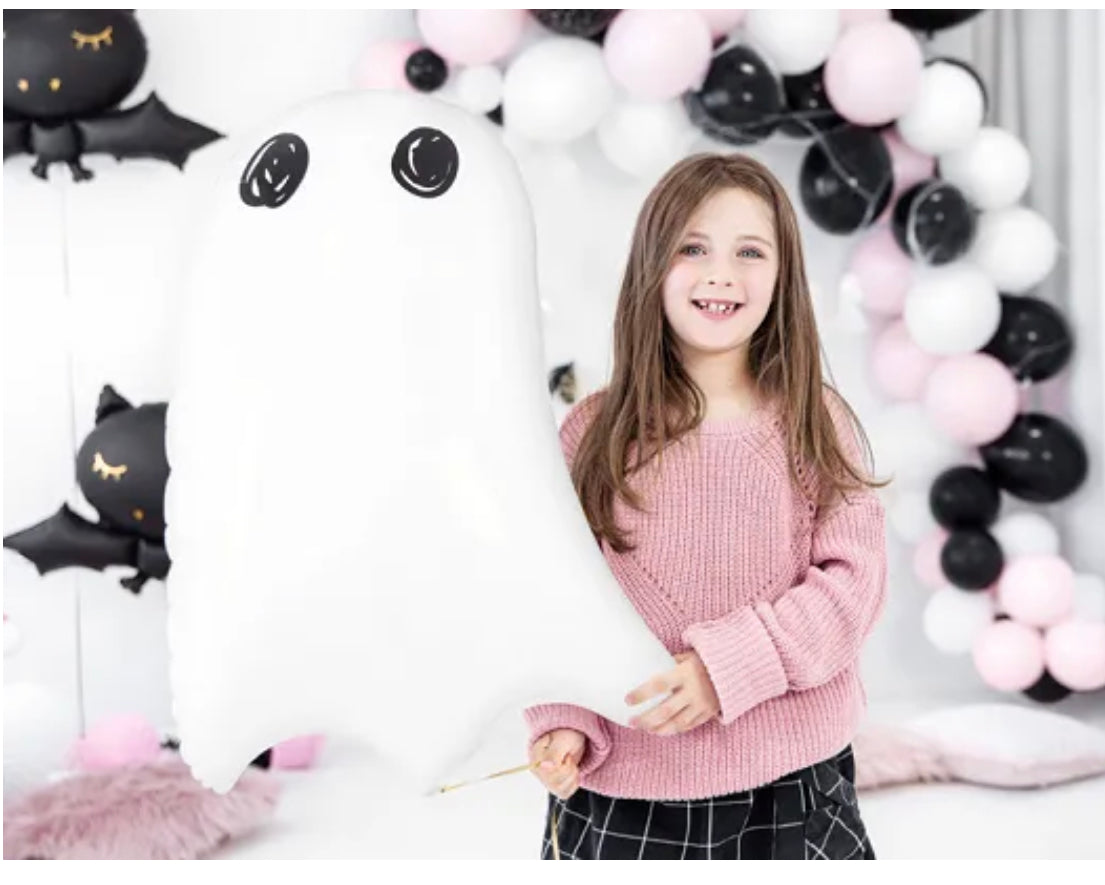 GHOST BALLOON