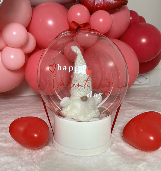 VALENTINE'S GNOME BUBBLE - WHITE