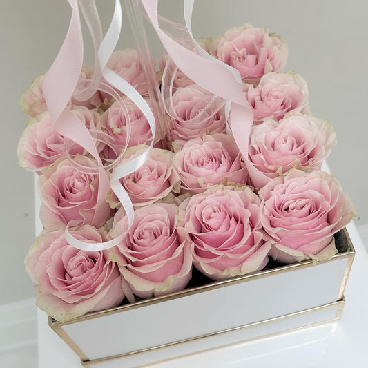 SQUARE ROSE BOX