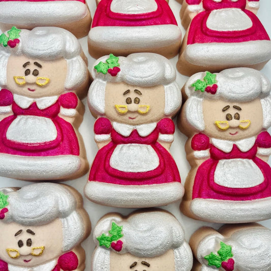 MRS.CLAUS BATH BOMB