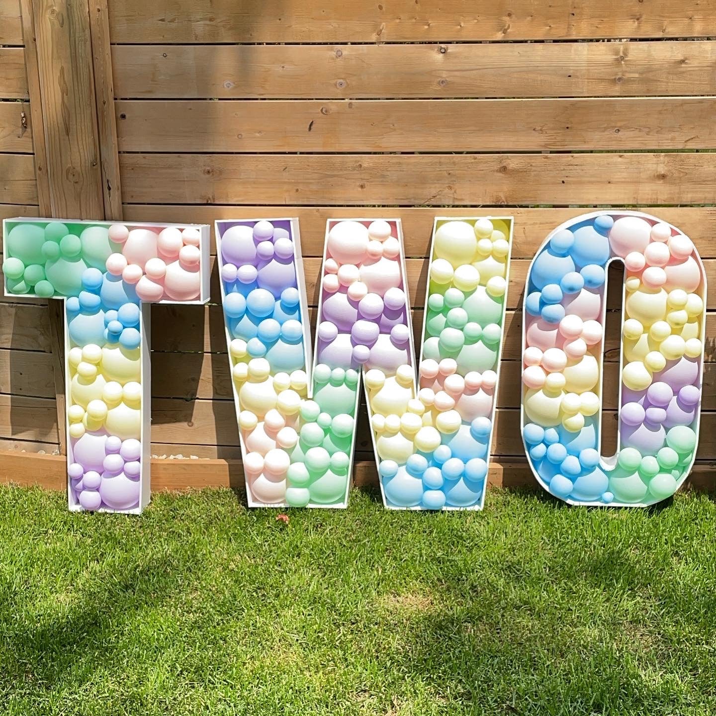 3 FT BALLOON MOSAIC $290 PER NUMBER/LETTER